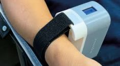 This Bracelet Can Predict a Heart Attack Before It Strikes