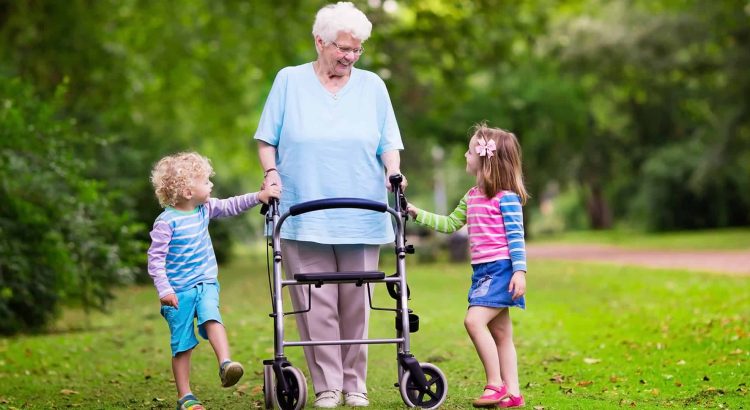 The One Mobility Aid That’s Replacing Traditional Walkers Among Seniors