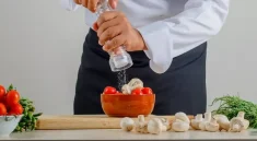 Panduan Diet Rendah Garam untuk Lansia dengan Hipertensi