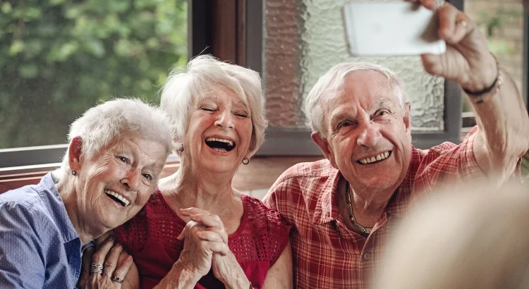 Tips to Maintain Elderly Mental Health in the Digital Era